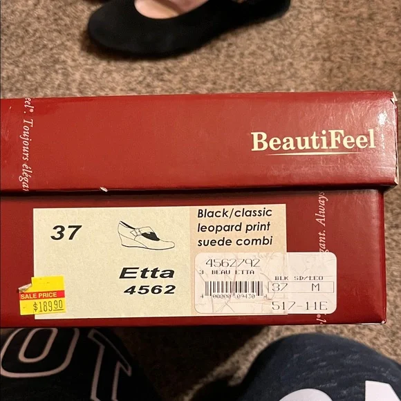 BeautiFeel Black Shoes with Leopard Accent - Picture 3 of 8